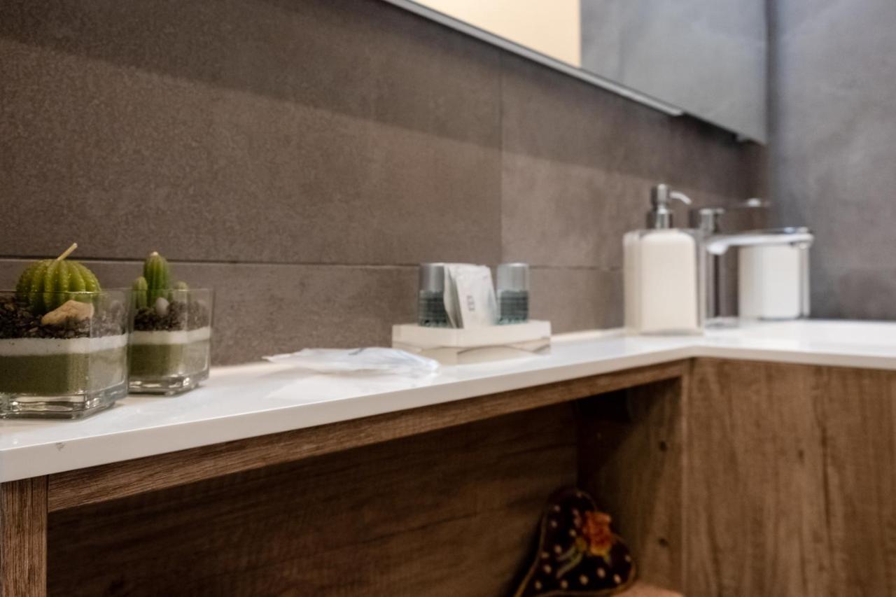 Eighty Four Luxury Rooms 로마 외부 사진