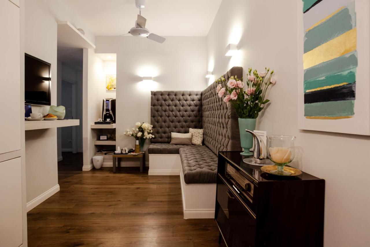 Eighty Four Luxury Rooms 로마 외부 사진